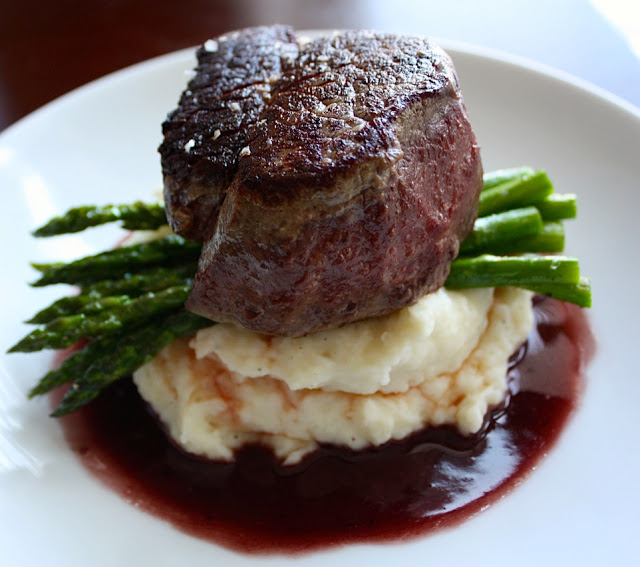 Seared Filet with Shallot Peppercorn Cream Sauce